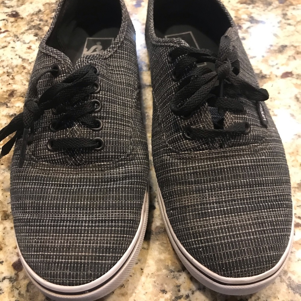 Black vans